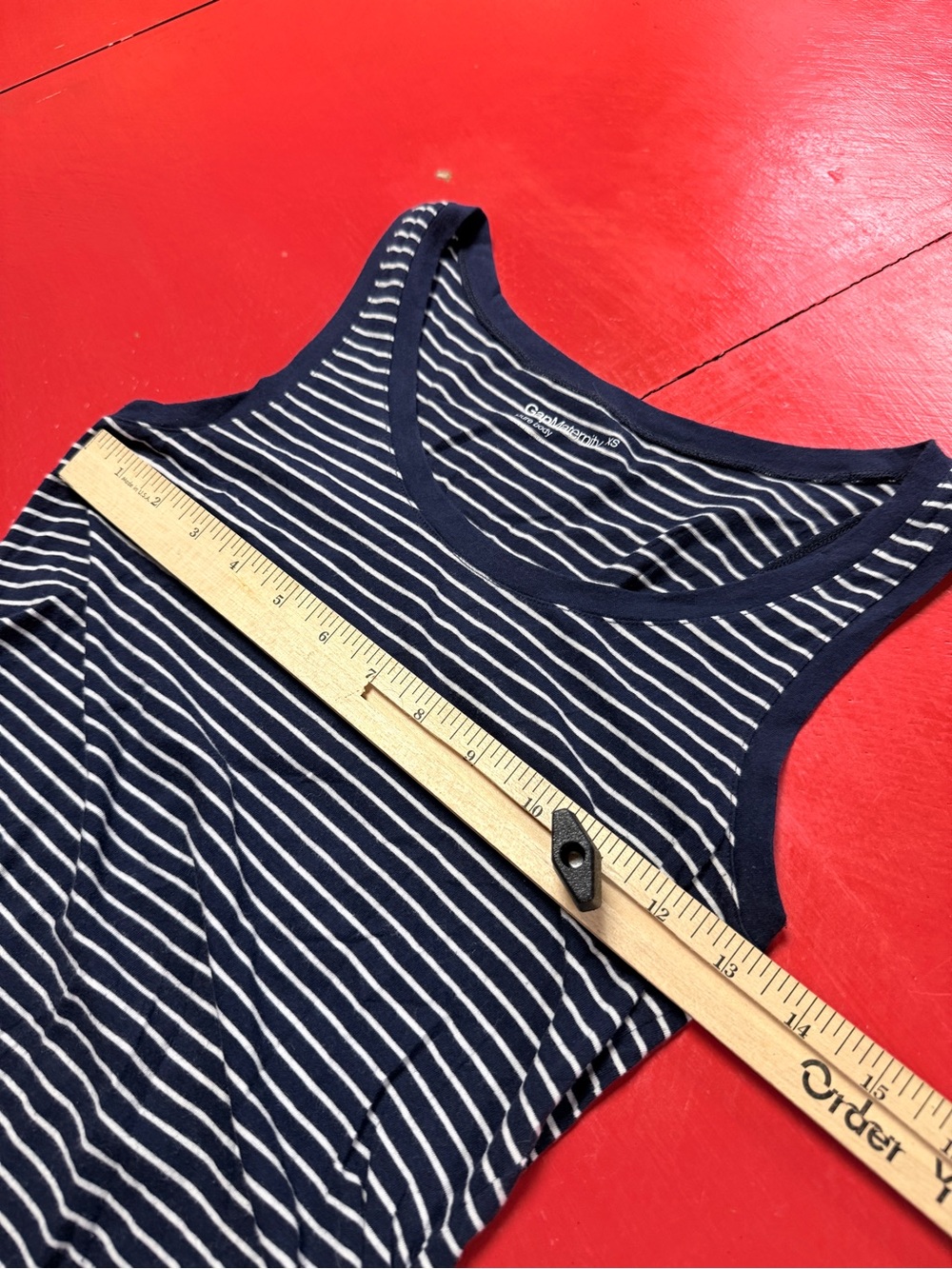 GAP MATERNITY NAVY WHITE STRIPED RUCHED TANK TOP - Picture 4 of 5